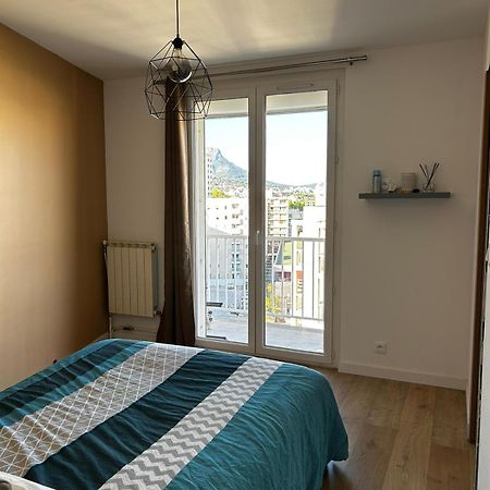 Bel Appartement Toulon Exterior photo